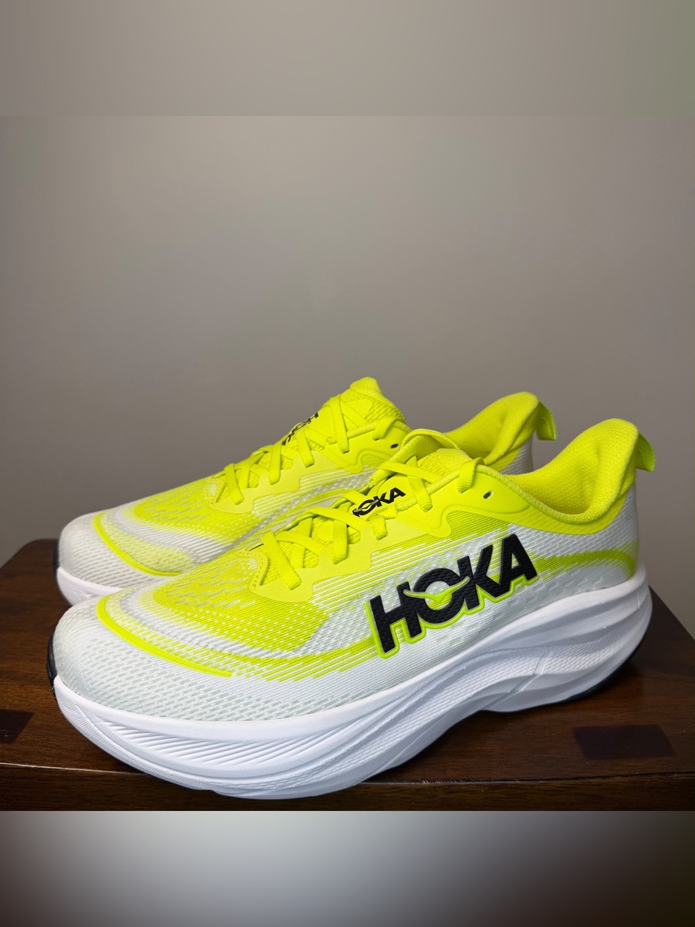 HOKA Skyflow Men’s 11.5 D Running Shoes Neon Citrus White 1155111-NRS